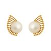 Vintage Fan-Shaped Pearl Stud Earrings Personalized Hollow Gold Plated Elegant Jewelry for Women