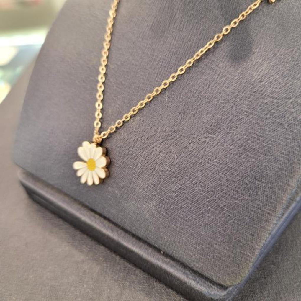 Atria Epoch Petal N Surgical Steel Necklace EWSNESC0027PKF