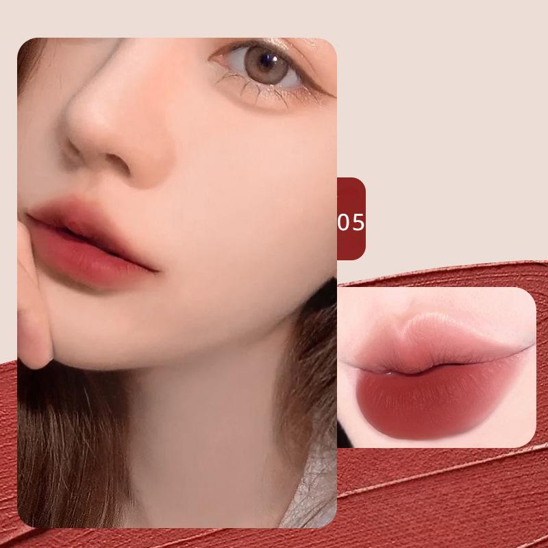 HEY.YUE Air Soft Matte Velvet Whitening Rtěnka je přirozeně nelepivá a není snadné ji přilnout k bahnu na rty