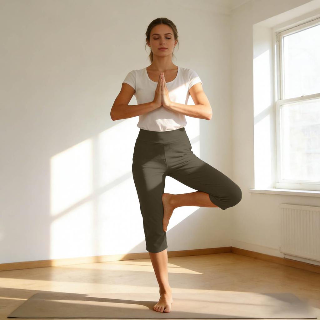 Women’s Stretch Capris High Waist Cropped Yoga Pants with Pockets Elastic Waistband Athletic Fitness Leggings for Workout Gym