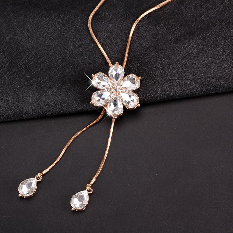 Korean Crystal Flower Sweater Chain Necklace - Long, Versatile for Autumn/Winter
