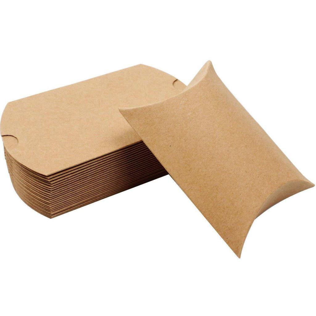Scatola Portaconfetti a Forma di Cuscino in Carta Kraft Retro Europea con Corda di Canapa per Matrimonio e Natale