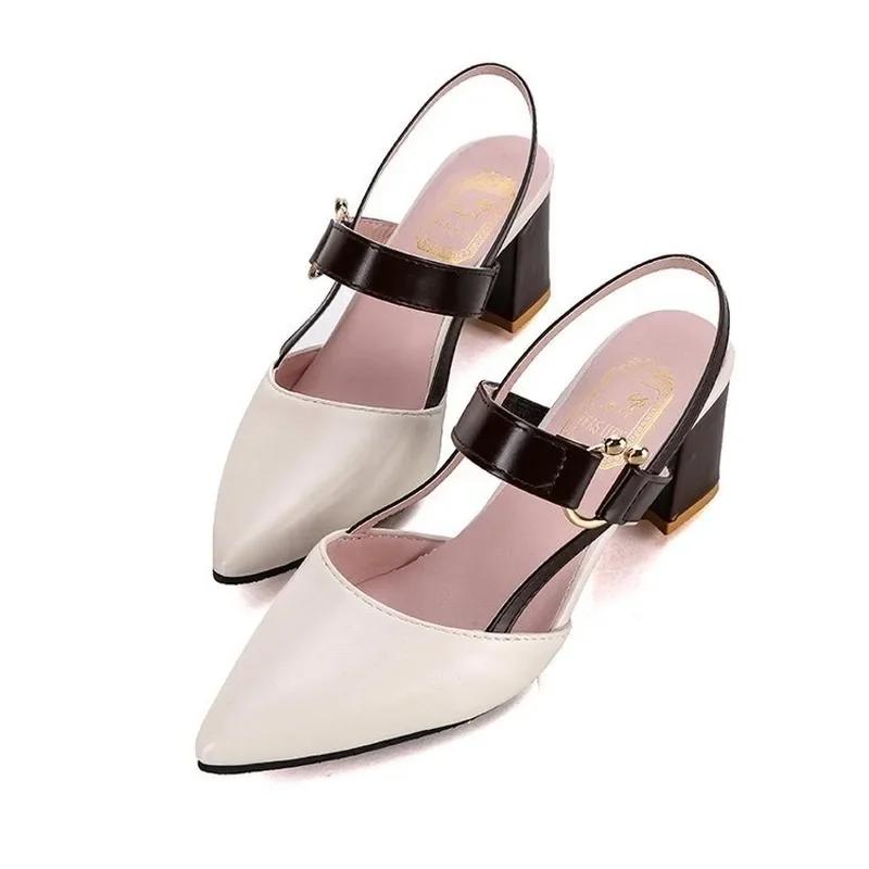 Sandali da donna estivi nuovi sandali grossi a punta scarpe da donna alla moda da donna di grandi dimensioni