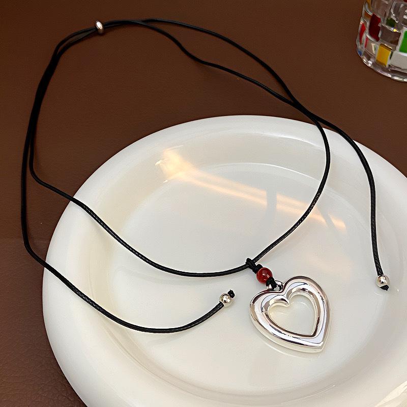 European American Silver Heart Cotton Pearl Pendant Necklace, Korean Fashion Versatile Sweater Necklace