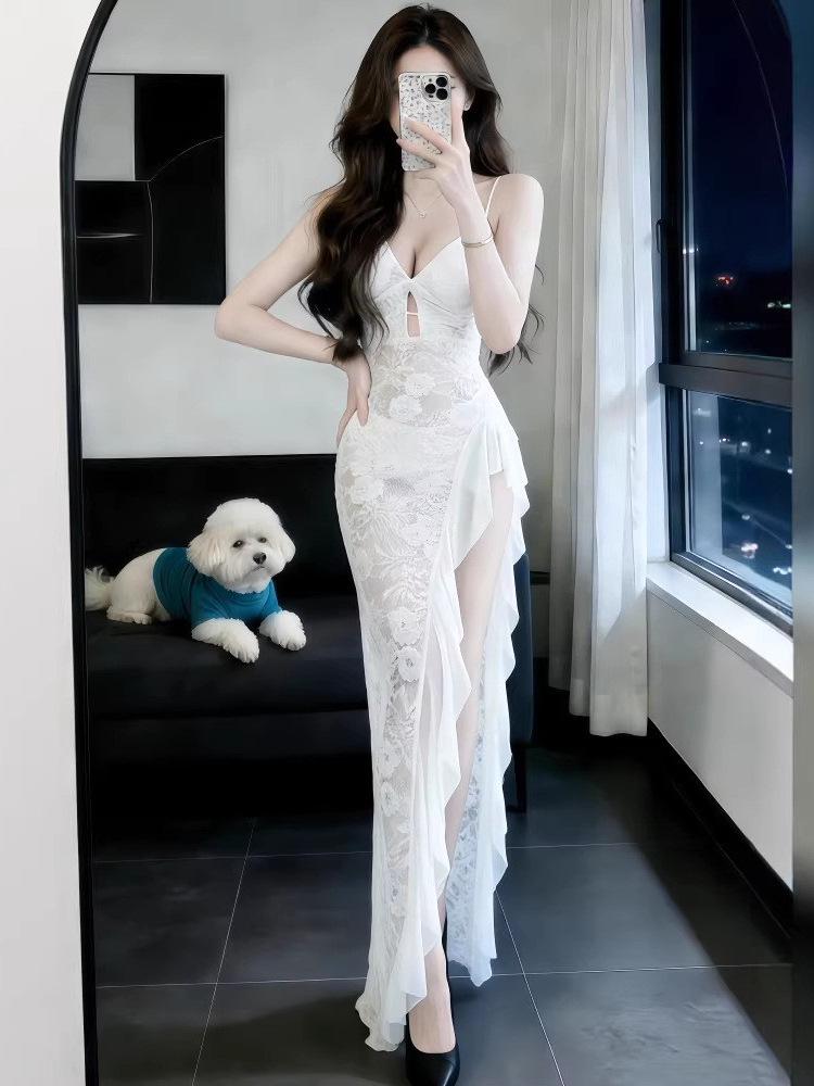 Women's French Retro Lace Spaghetti Strap Evening Gown with Patchwork, Hollow Design, and Beach Split