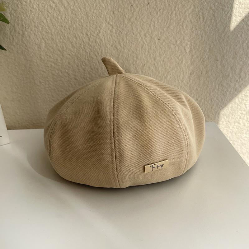 

Нежный берет для женщин Модный знак с маленькой буквой Простой и универсальный Модный и стильный Однотонная шляпа-тыква M（56-57cm）