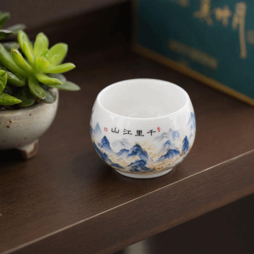 Tradition Landscape Painting Ceramic Teacup 180ml Exquisite Tea Cup Vintage White Porcelain Master Cup Zen Meditation