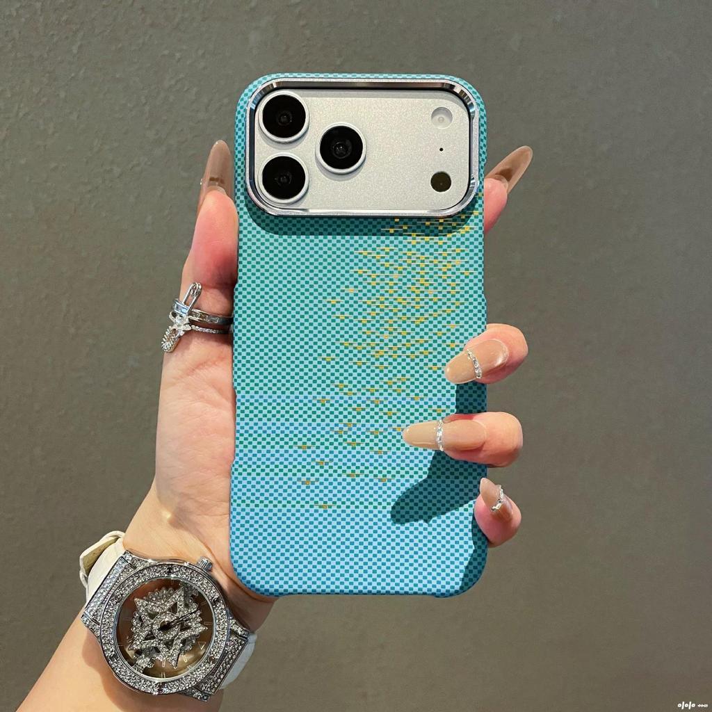 Kevlar Magnetic Drop-Proof Phone Case for iPhone 17 PRO MAX with Floating Light Ripples Design.