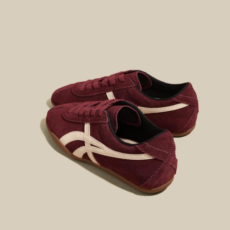 2025 Autumn New Leopard Print German Training Shoes Women's Flat-bottomed Retro Casual Board Shoes Show Feet Small Sports Forrest Gump Dad Shoes