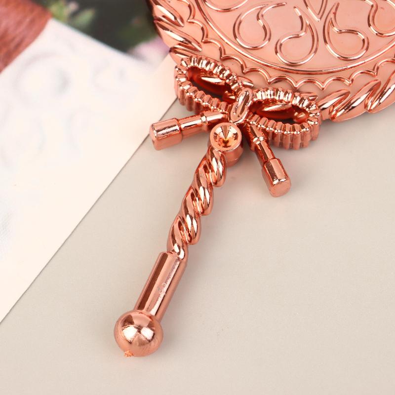 Portable Vintage Handheld Makeup Mirror Hand Hold Round Cosmetic Mirrors European Style Noble Ancient Court Mirror Beauty Tool