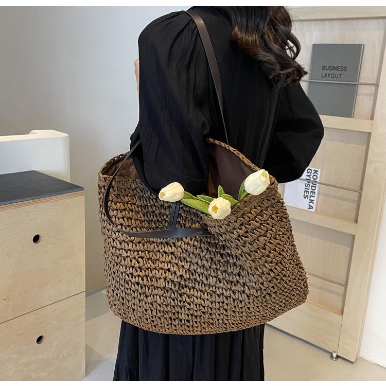Straw Bag New Beach Woven Straw Bag Shoulder Women's Bag Simple Large-capacity Leisure Vacation Travel Bag