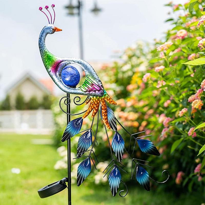 Solar Peafowl Metal Path Lights Vibrant Garden Illumination LED Solar Lamp Waterproof Metal Peafowl Yard Art Enhances Pathway