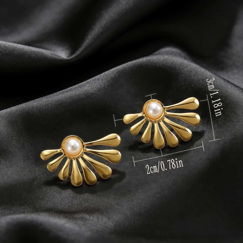 ins style French retro pearl stud earrings women's 18K gold-plated niche design high-end earrings