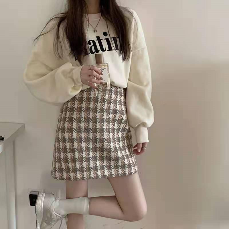 Women's Spring/Summer Petite Fleece Sweatshirt + Woolen A-line Skirt Two-Piece Set