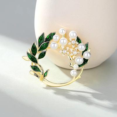 Personalisierte Retro Gardenia Brosche, High-End Weibliche Eleganz Temperament Perlenbrosche, Kleine Frische Pflanzennadel Mit Schmuck