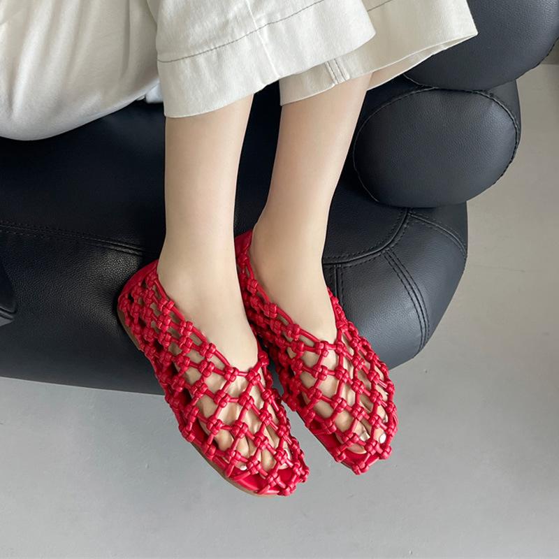 Casual shoes women's summer new fashion flat bottom shallow mouth hollow woven women's shoes