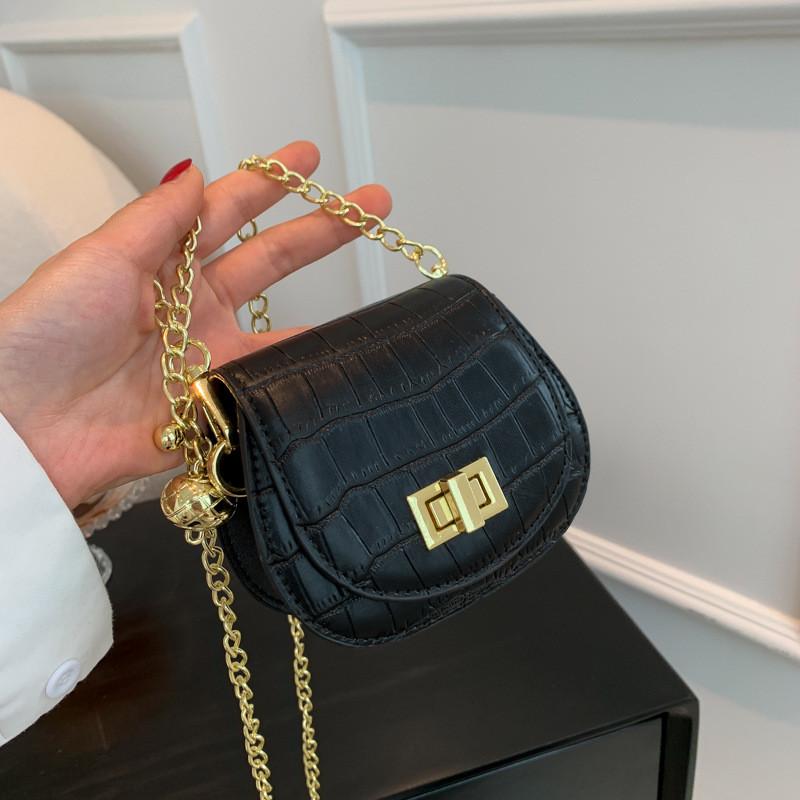 Fashionable Autumn Mini Bag For Women Chic Saddle Shape With Chain Strap