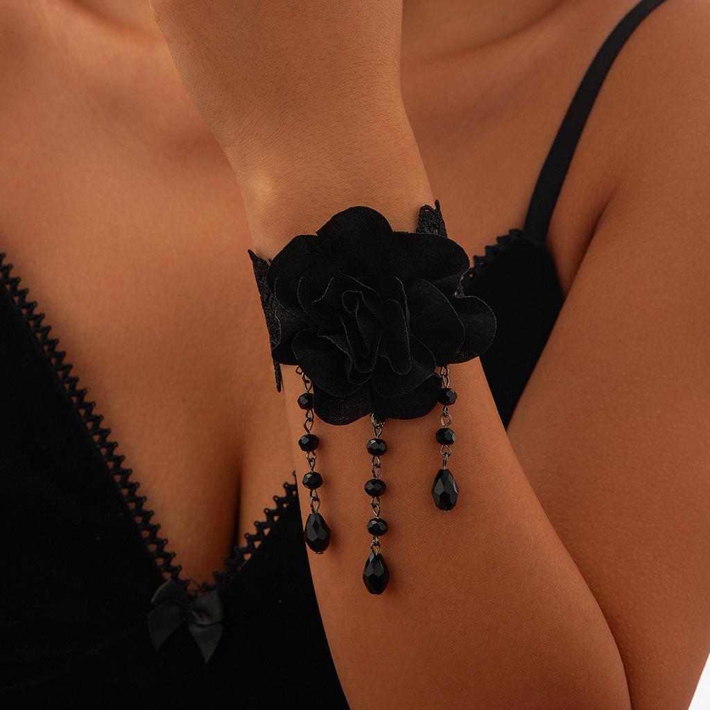 Gothic Dark Black Lace Collar Halloween Rose Flower Fringed Choker Necklace