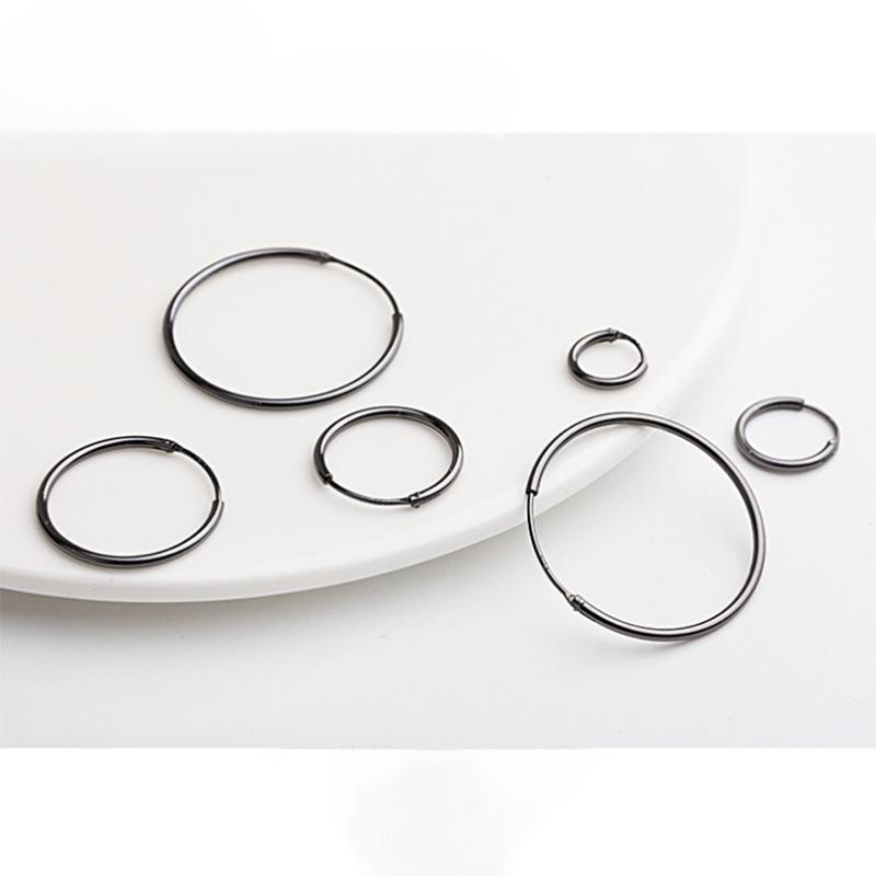 Korean Version of Korean Version of Personalized Round Circle Earrings for Women's Silver Ears