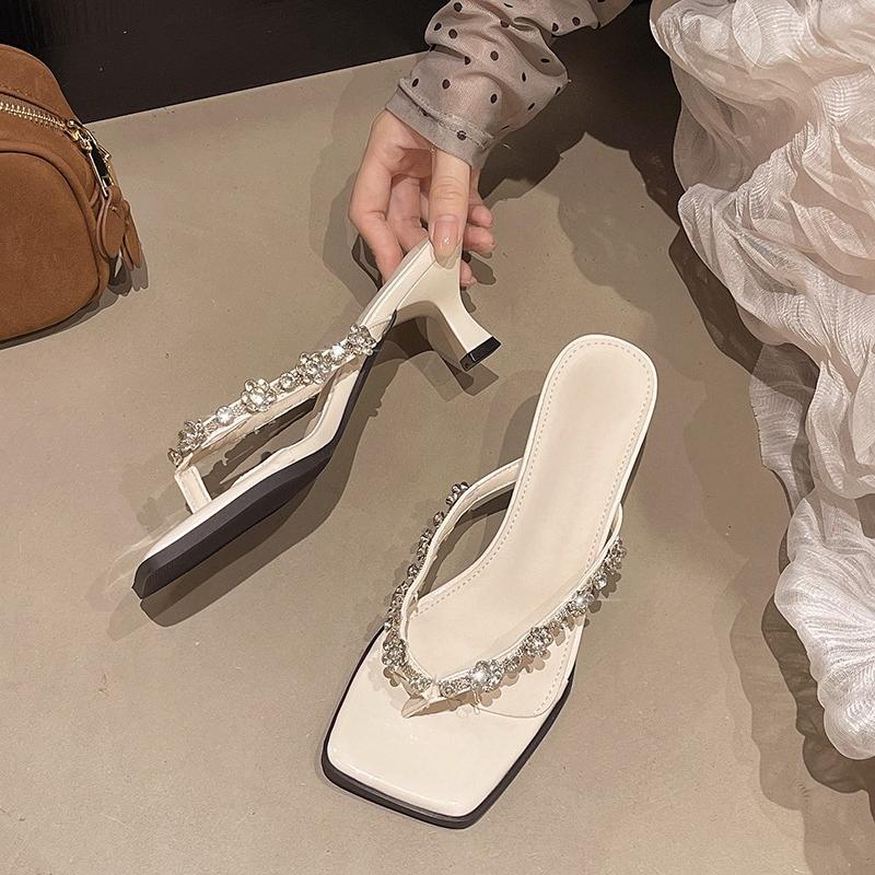 Summer Rhinestone Temperament Flip-flops Women's New Square Toe Clip-toe Non-slip Wear-resistant Stiletto Shoes