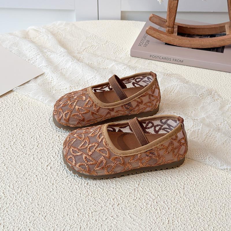 2026 Spring Girls' Breathable Mesh Lace Princess Shoes - Korean Style Soft Sole Casual Shoes