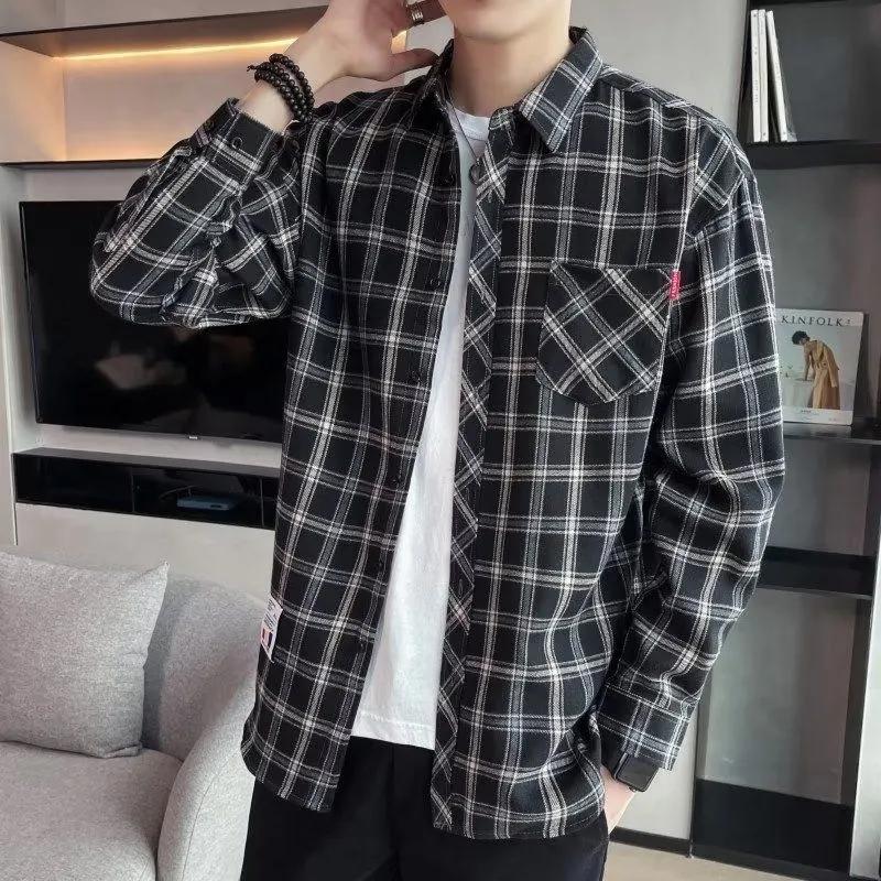 Spring Autumn Men's Long-sleeved Lapel Plaid Shirt Men's Versatile Retro Casual Shirt Blouse Jacket Men's Striped Plaid Shirt