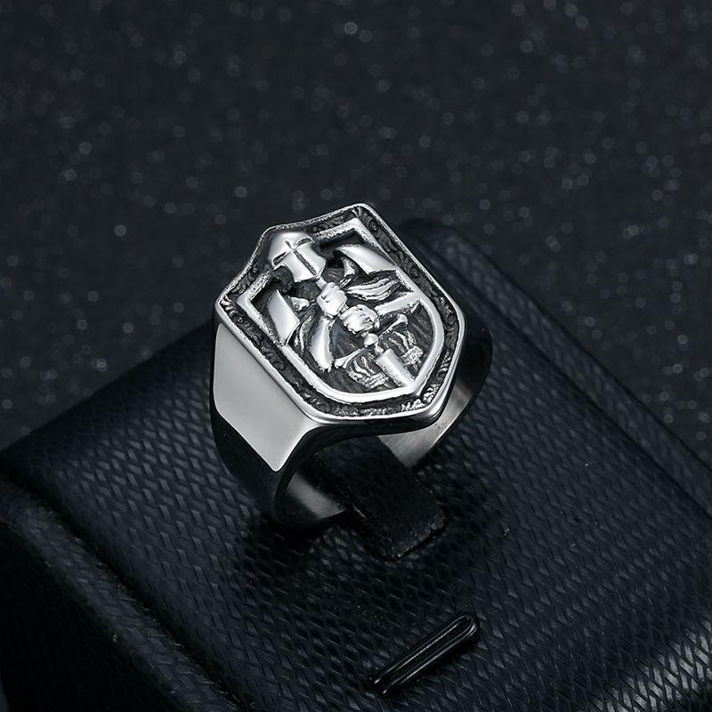 European Retro Titanium Steel Templar Knight Men's Ring