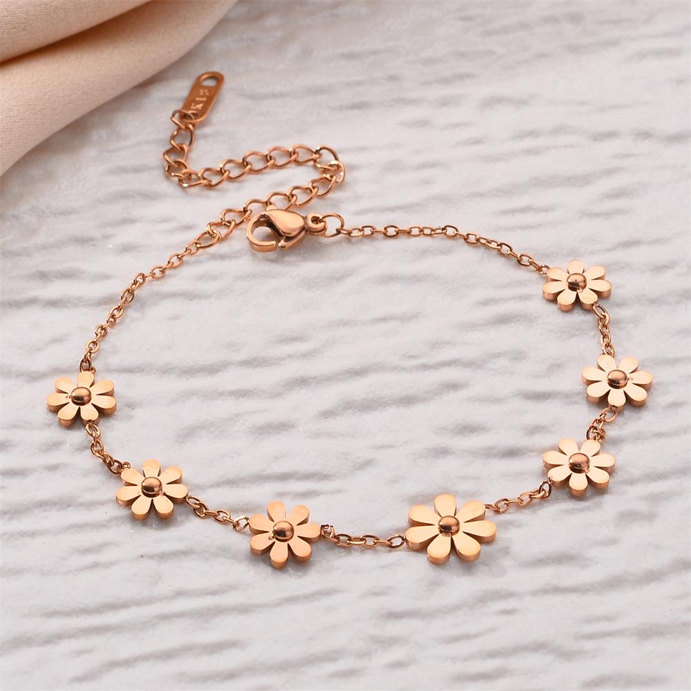 Korean Titanium Steel Four-Leaf Clover Bracelet - Women's Fashion, Versatile & Non-Fading Jewelry