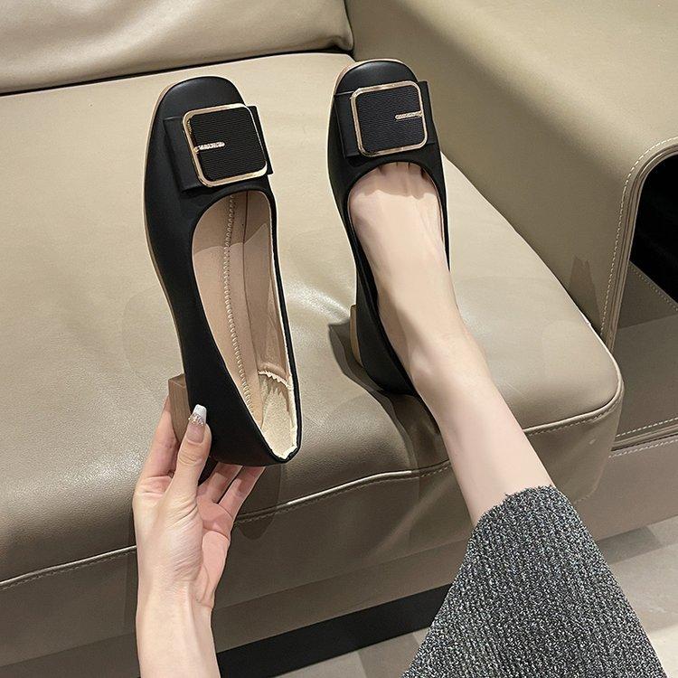 French Flat-bottomed Light-mouth Single Shoes for Women's Autumn New Popular Lightweight Soft-soled Comfortable Doudou Shoes Temperament Nude Boat Sho