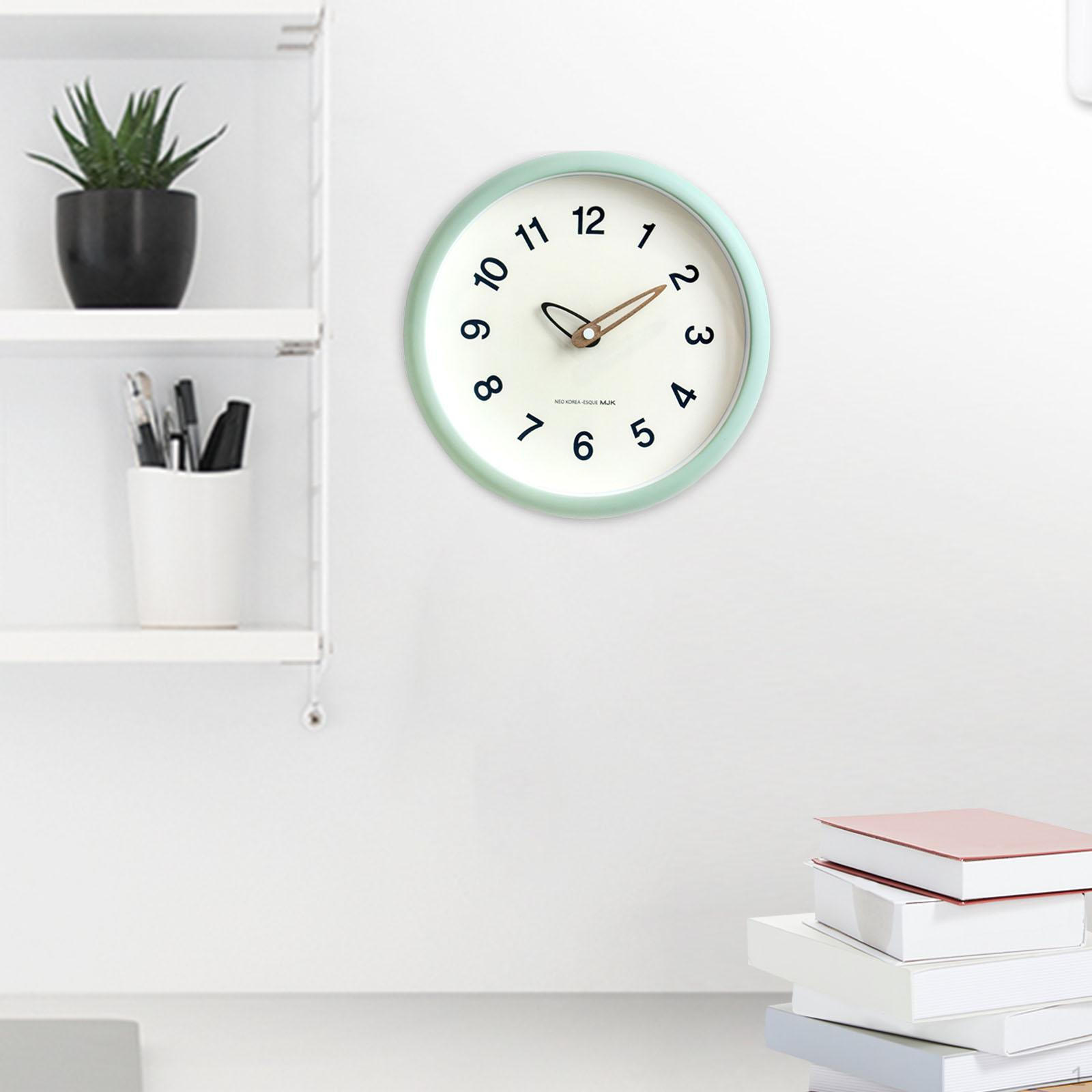 

10 Inch Wall Clock with Large Digits, Minimalist, Decorative Clock, for Hanging on зелений