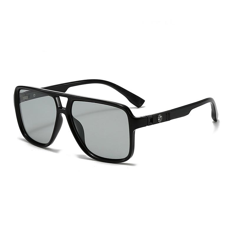New Classic Men's Polarized Sunglasses with Spring Hinges for Outdoor, Driving, and Fishing Activities.