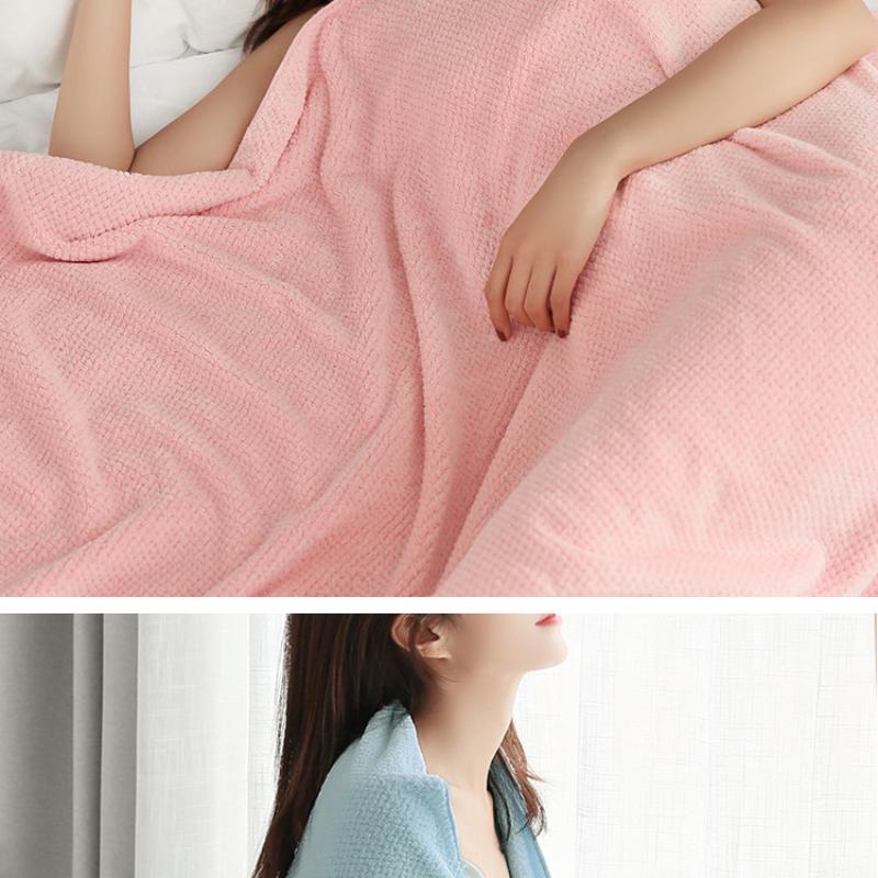 Pineapple Bath Towel Thickened Soft Water Absorbent Bath Towel Coral Plush Beach Bathing Towel for Men and Women Adult Bath Towel