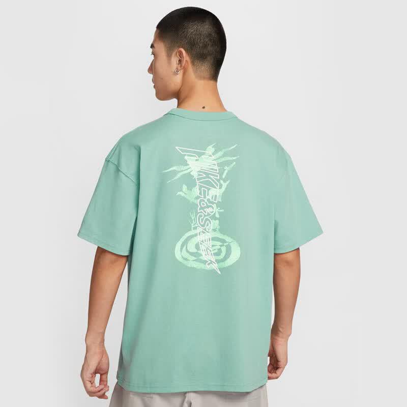Nike Men s Sportswear Short Sleeve T-Shirt M