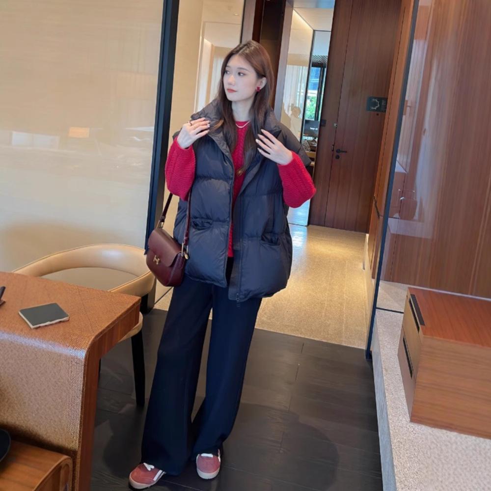 Winter 2024 new casual down jacket vest women's loose 90 white duck down stand-up collar bread jacket vest jacket