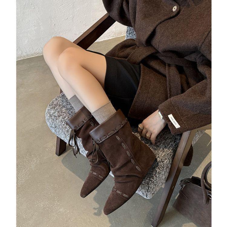 Niche Retro Heightening Pile Boots Women's Short Boots 2025 Autumn New Absolutely Unique Pleated Western Cowboy Boots