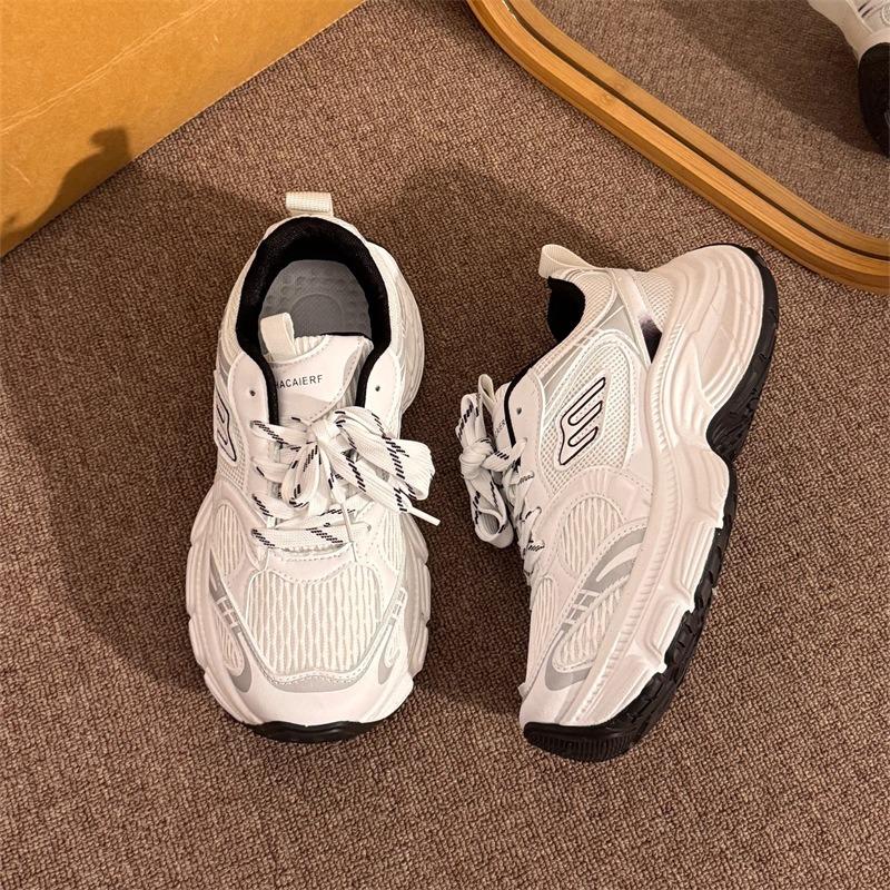Platform dad shoes women's new fried street retro versatile Zhao Ruth height increase xl sports shoes casual