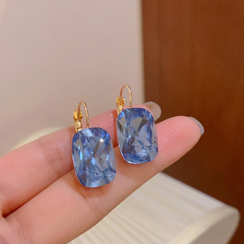 French square ear buckle fashion light luxury temperament earrings simple and versatile geometric earrings earrings