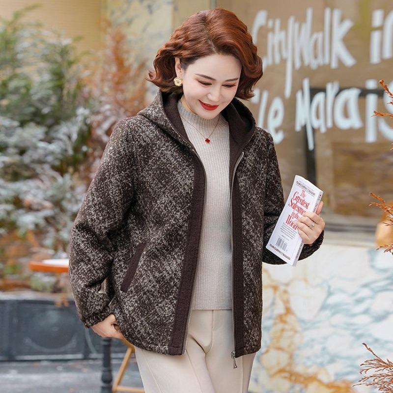 

Женское пальто для бабушки среднего возраста на осень и зиму, с длинным рукавом, капюшоном, для матери, весна и осень, новый топ, одежда для пожилого человека, пожилой женщины 5XL [Recommended 150-80 kg]