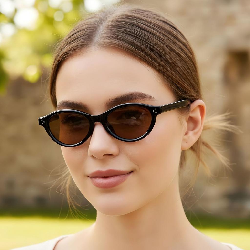 New European and American fashion small frame rice nail sunglasses anti-ultraviolet high-end street shooting versatile sunglasses trend