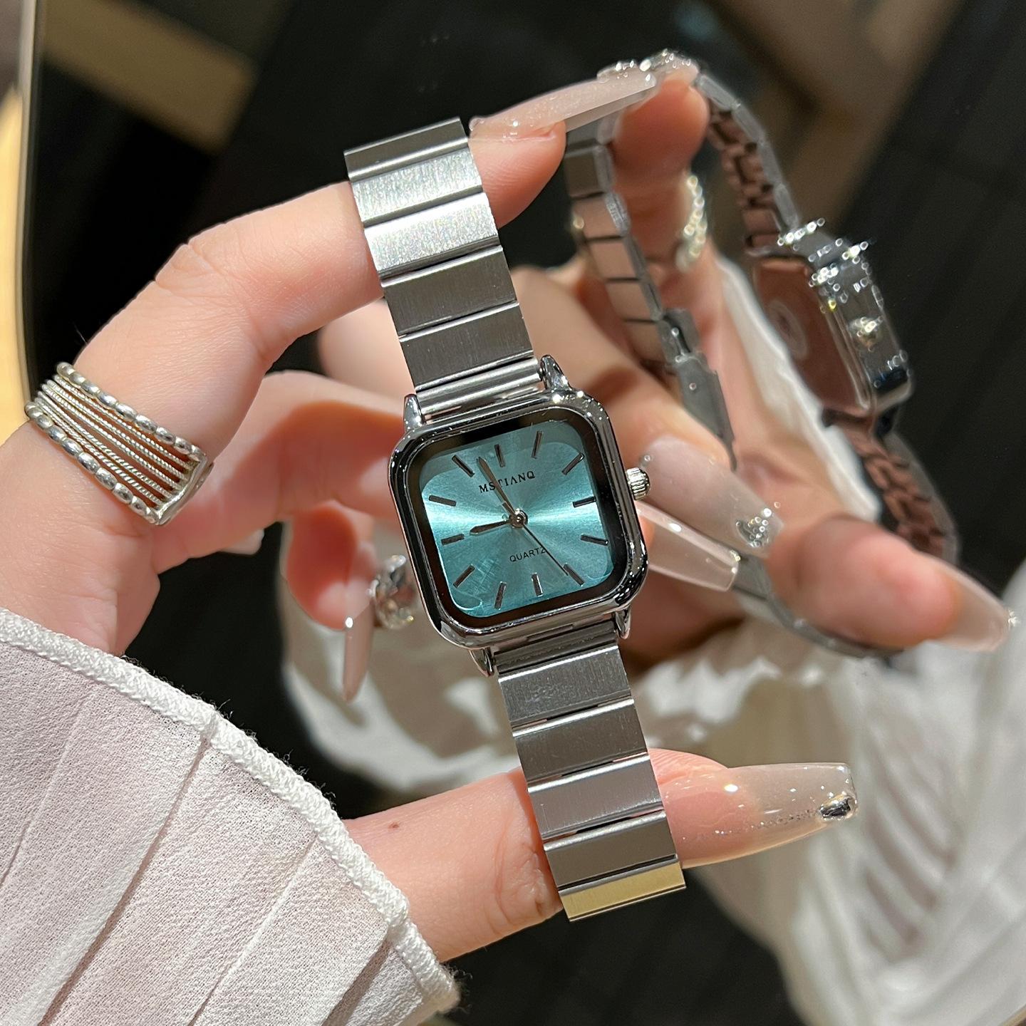 

Square Watch Female College Fengsen Department High Value Junior High School Students Retro Literature And Art Small Fresh Versatile Quartz