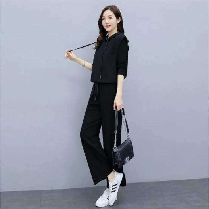 

Шикарный женский костюм-тройка: Стильные, Молодящие, Стройнящие Брюки-палаццо на весну/осень. XXL чёрный