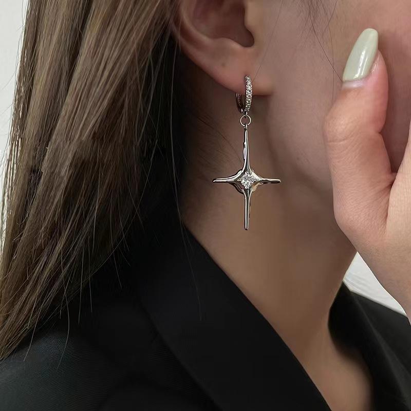 Niche Design Cold Wind Diamond Cross Stud Earrings Female, Simple Light Luxury High-end Earrings Earrings Earrings