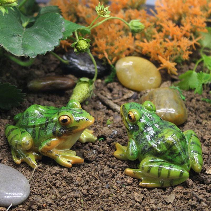 Miniature Landscape Frog Figurine Resin Ornament Garden Bonsai Succulent Decor
