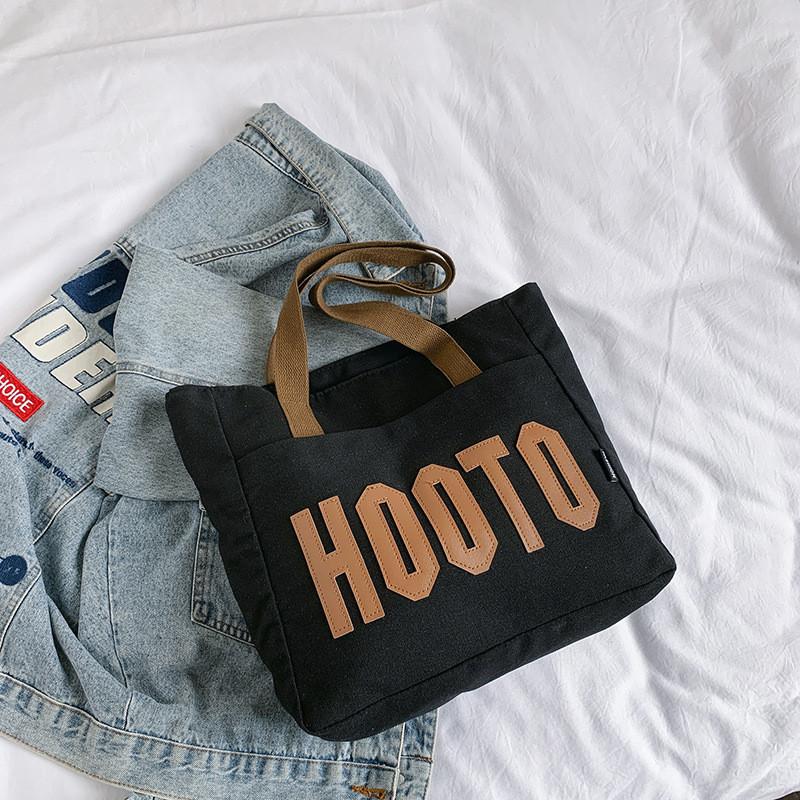 

Spacious Stylish Canvas Tote Bag For Women Ideal For Spring Commuting And Class Use чёрный