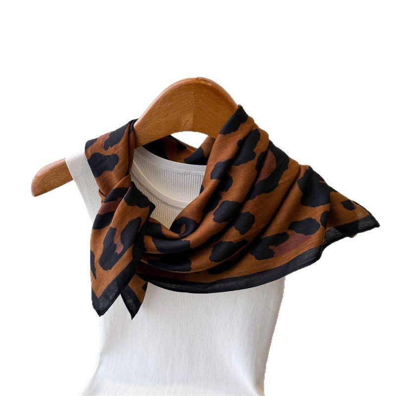 Leopard Pattern Charm Herringbone Cotton Linen Small Square Scarf Silk Imitation Velvet Headscarf Shawl Sunscreen Women
