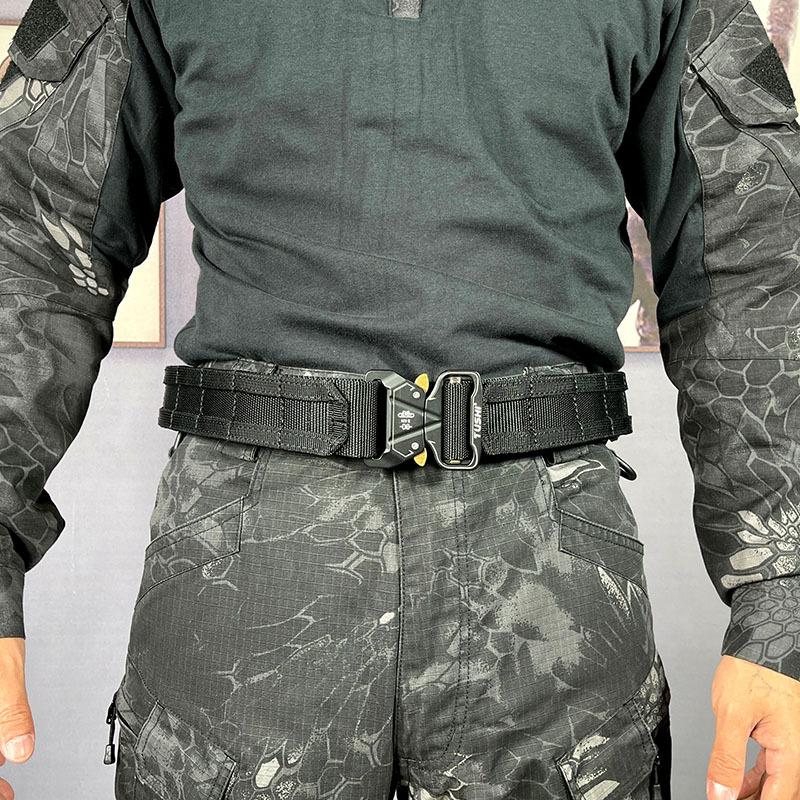 Neuer Pendlergürtel für Herren mit automatischer Schnalle aus Nylon, vielseitiger, dicker Doppelschichtgürtel für die Freizeit im Freien