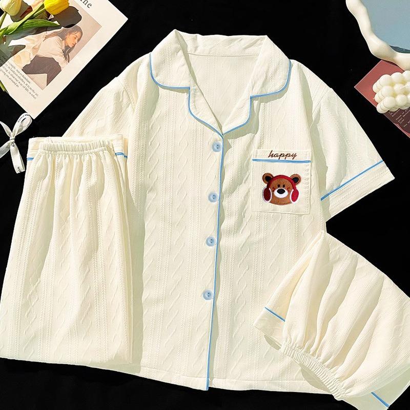 

Simple embroidery bear cute fun cartoon imitation cotton jacquard pajamas women s summer high-end short-sleeved three-piece set 2XL [Recommended 130-72.5kg]