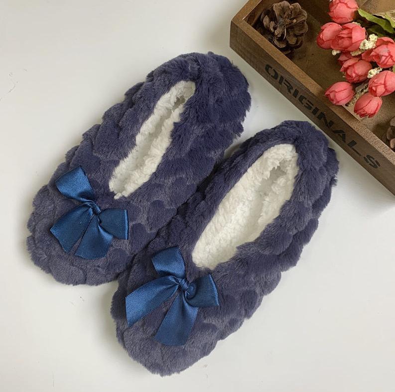 Innendørs koselige, pustende varme tøfler, myk fuskepels myk såle barfotfølelse, sklisikre plysjfôrede gulvsko