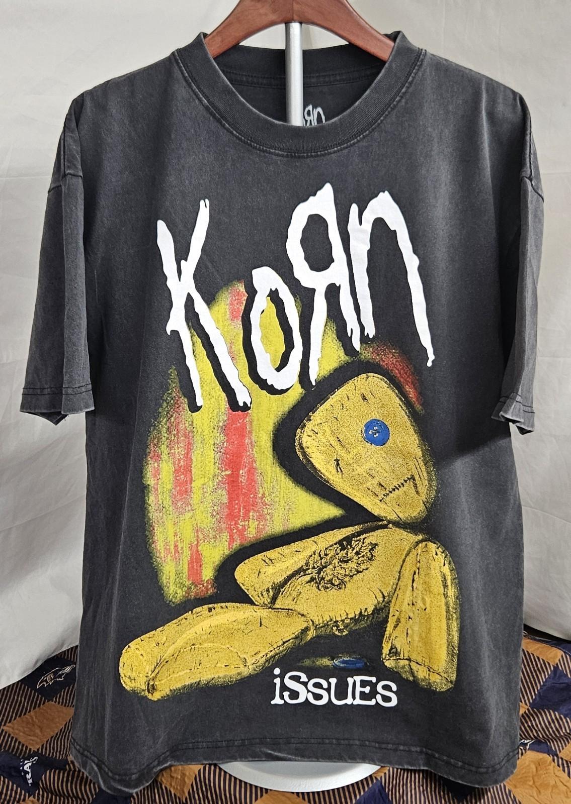Men s Korn Issues Black Graphic Short Sleeve Album Art Heavyweight Unisex T-Shirt XXXL