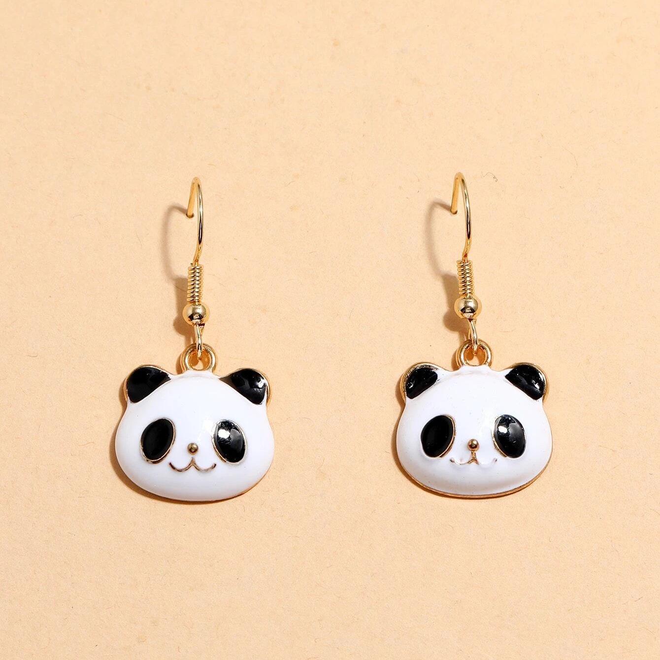 

Классическое национальное достояние, супер милые серьги в виде панды, черно-белые серьги с маленькими животными из бамбукового медведя, капающего маслом. белый
